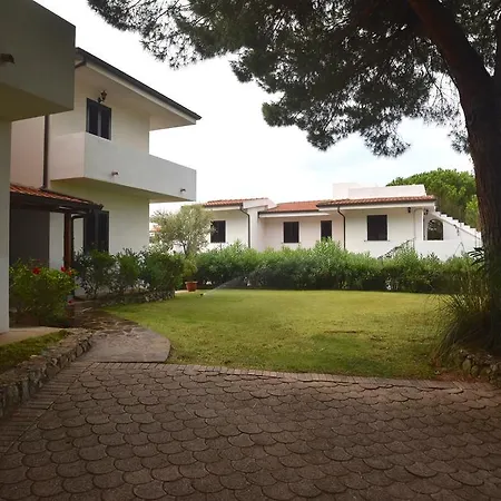 Hotel apartamentowy Villaggio Pineta Petto Bianco Capo Vaticano