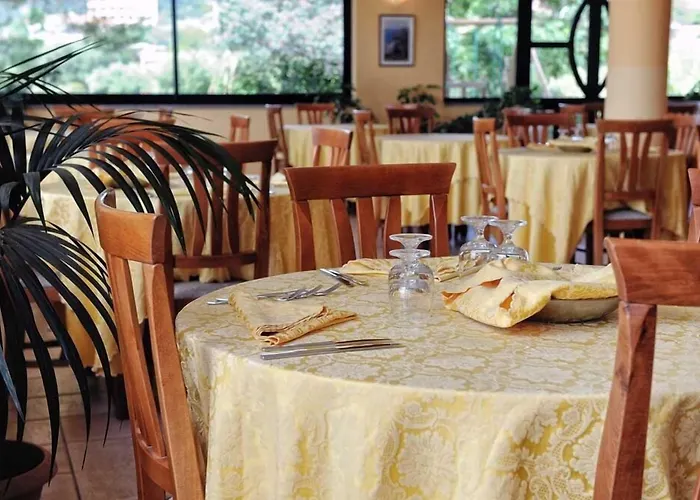 Villaggio Pineta Petto Bianco Lägenhetshotell Capo Vaticano