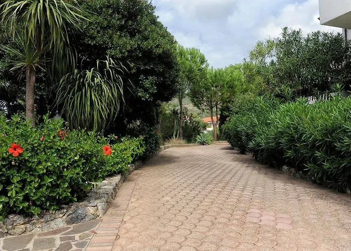 Lägenhetshotell Villaggio Pineta Petto Bianco Capo Vaticano