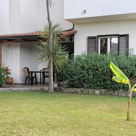 Villaggio Pineta Petto Bianco