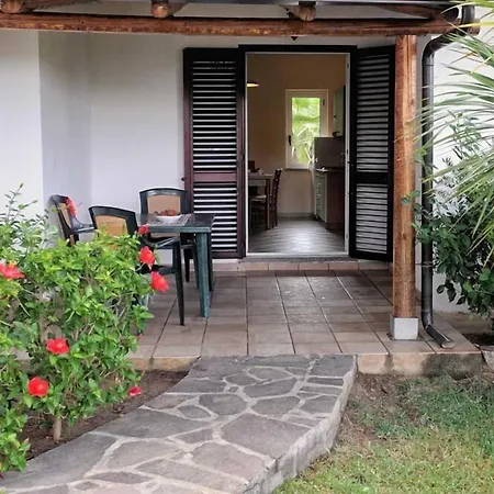 Apartahotel Villaggio Pineta Petto Bianco