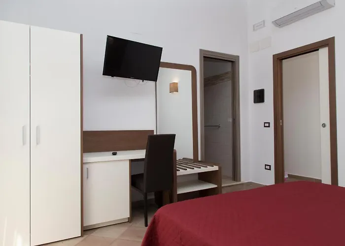 Aparthotel Villaggio Pineta Petto Bianco Capo Vaticano