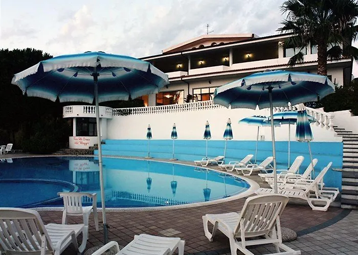 Aparthotel Villaggio Pineta Petto Bianco