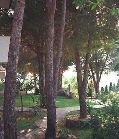 Villaggio Pineta Petto Bianco